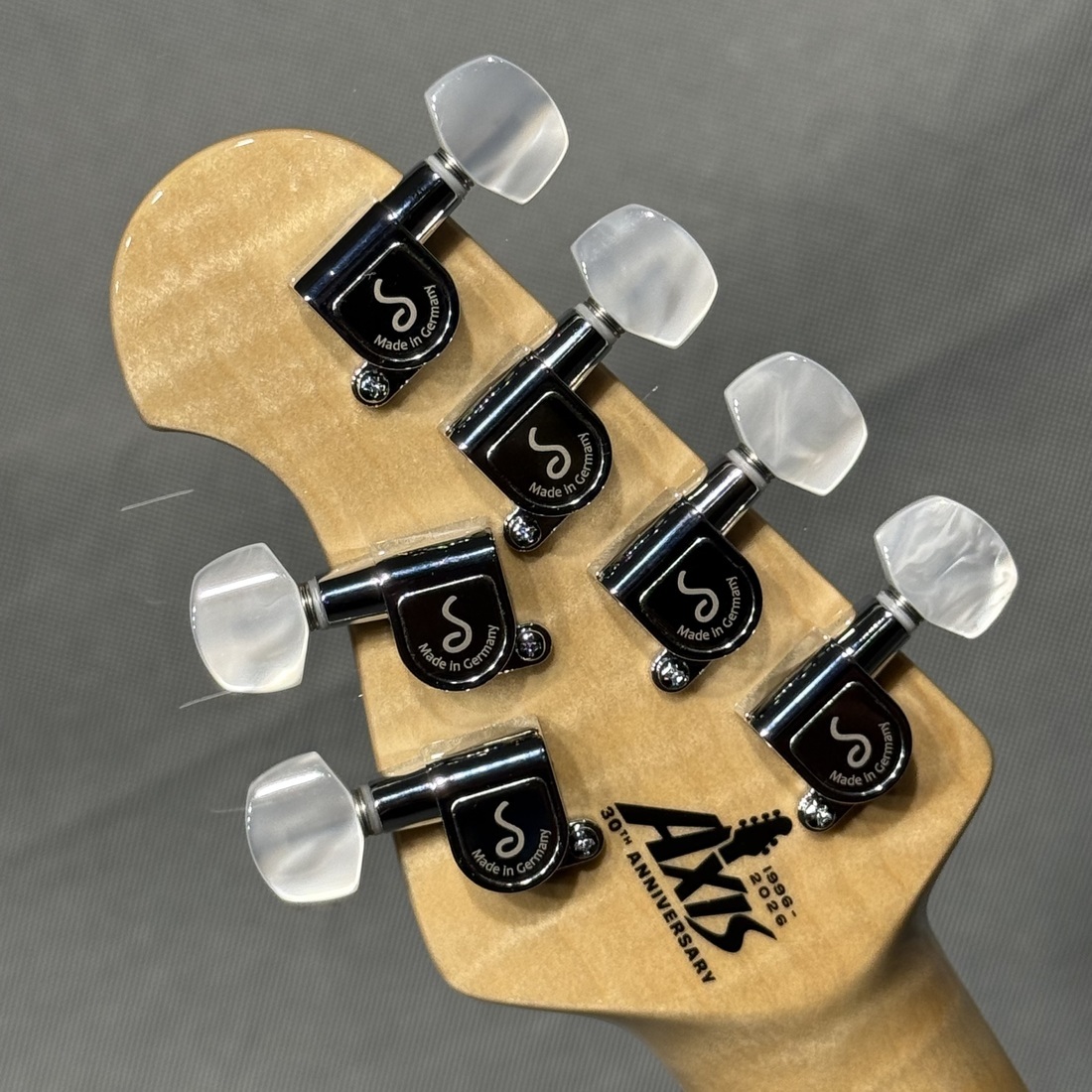 MUSIC MAN 【約3.1kg】（新品特価）【楽器検索デジマート】