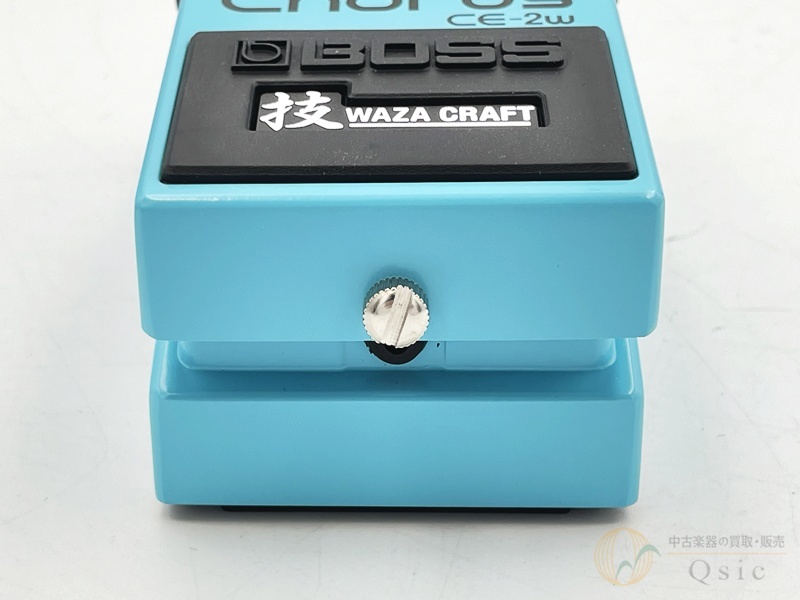 美品　　BOSS / ce-2w BOSS CE-2W [UMM69]【梅田店在庫】（中古）【楽器検索デジマート】