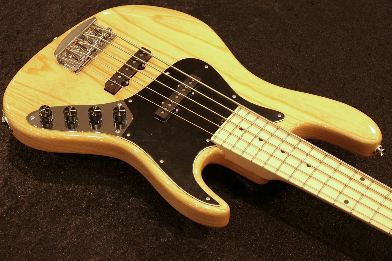 Kikuchi Hermes MV 5Ash/Maple 5弦ベース Kikuchi Guitars Hermes MV5 (5st Ash/Maple) / Natural #774【軽量