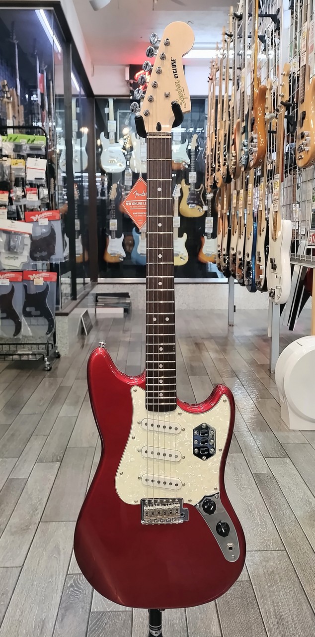 Squier by Fender Paranormal Cyclone （新品）【楽器検索デジマート】