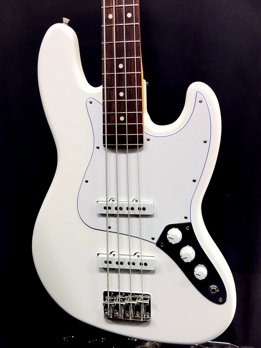 Fender Made in Japan Limited Hybrid II Jazz Bass Blanc