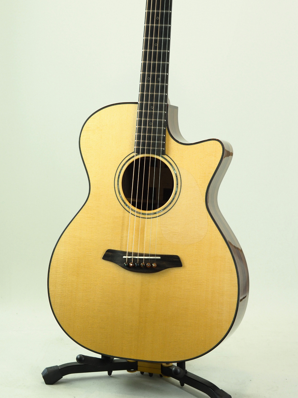 Furch Yellow OMc-ER エレアコ 純正ハードケース 保証書付 Furch Yellow OMc-ER【serial 105550】（中古/送料無料）【楽器検索