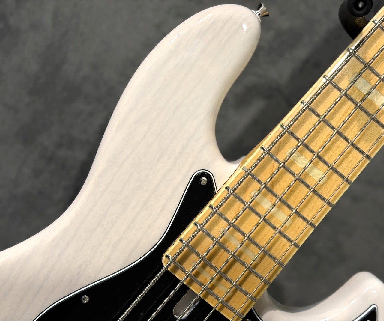 FUJIGEN(FGN) 【スポット限定カラー!!】NJB100MBAHV ~White Blonde