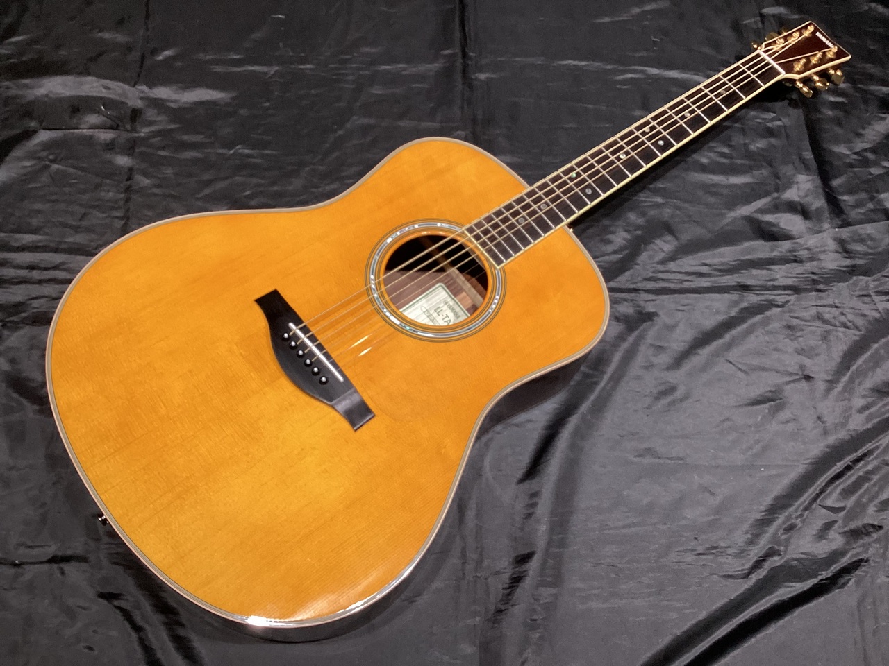 YAMAHA LL-TA / VT（中古）【楽器検索デジマート】