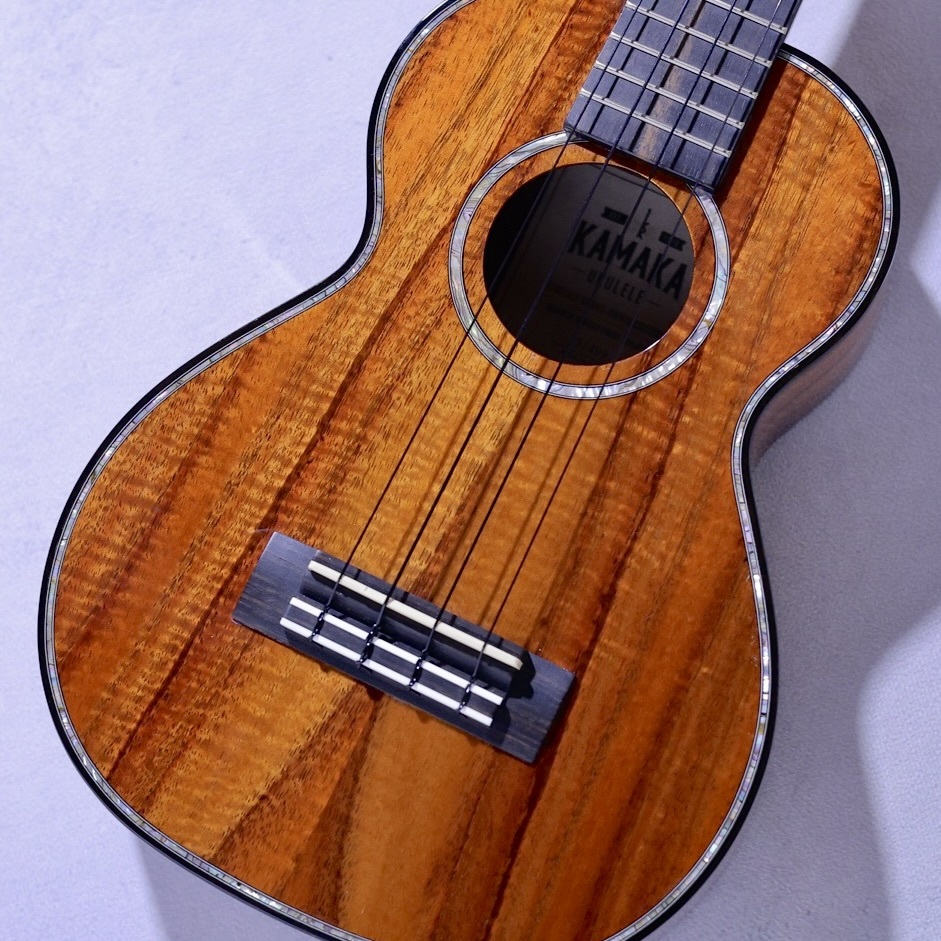 洋楽 KAMAKAZE Kamaka HF-2 D2I #231499【クロサワ本店】【コンサートデラックスve.2