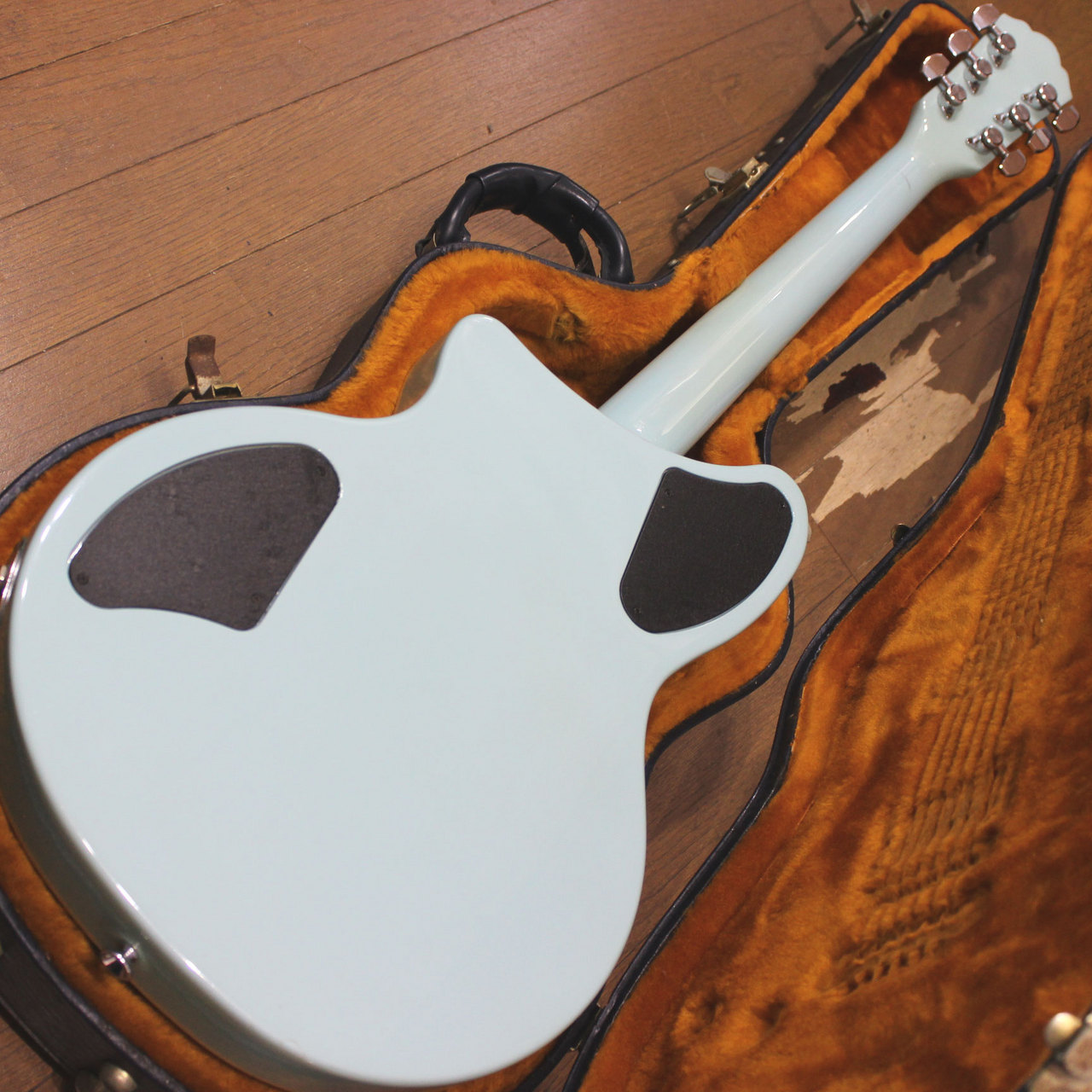 Washburn P4 Tiffany Blue Nuno Bettencourt Signature 1990年代製です