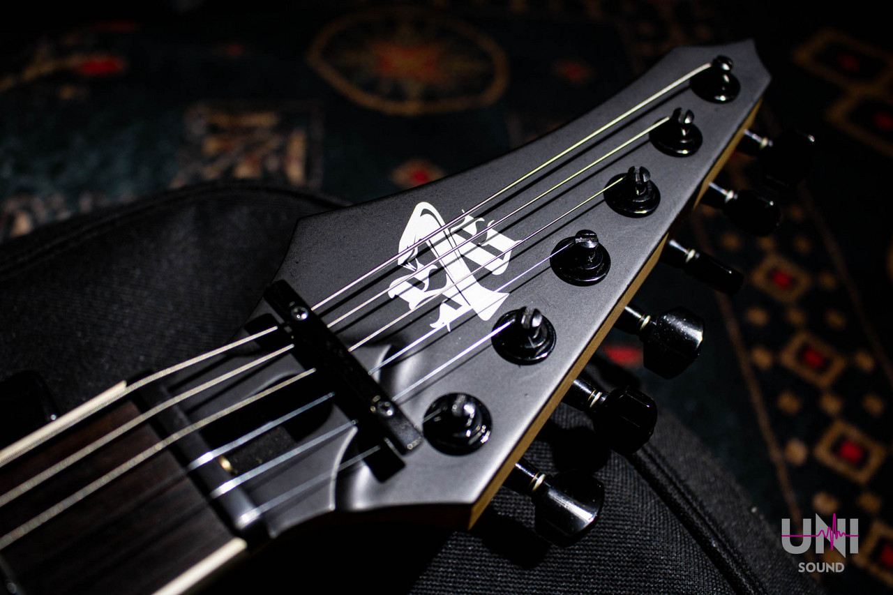 Strictly 7 Guitars Cobra JS6/BLK 2017（中古）【楽器検索