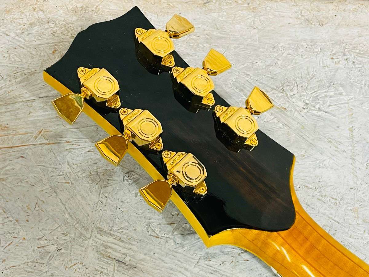 Sofa Guitars #0028 17inch Carved Top Thinbody（新品）【楽器検索