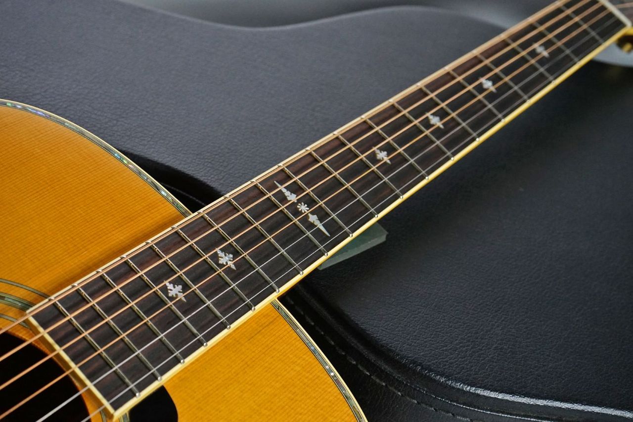 最終価格)完全調整済 YAMAHA LL-10J 豪快杢目 送料込 YAMAHA LL-10J 中古 重量2.31Kg（中古/送料無料）【楽器検索デジマート】