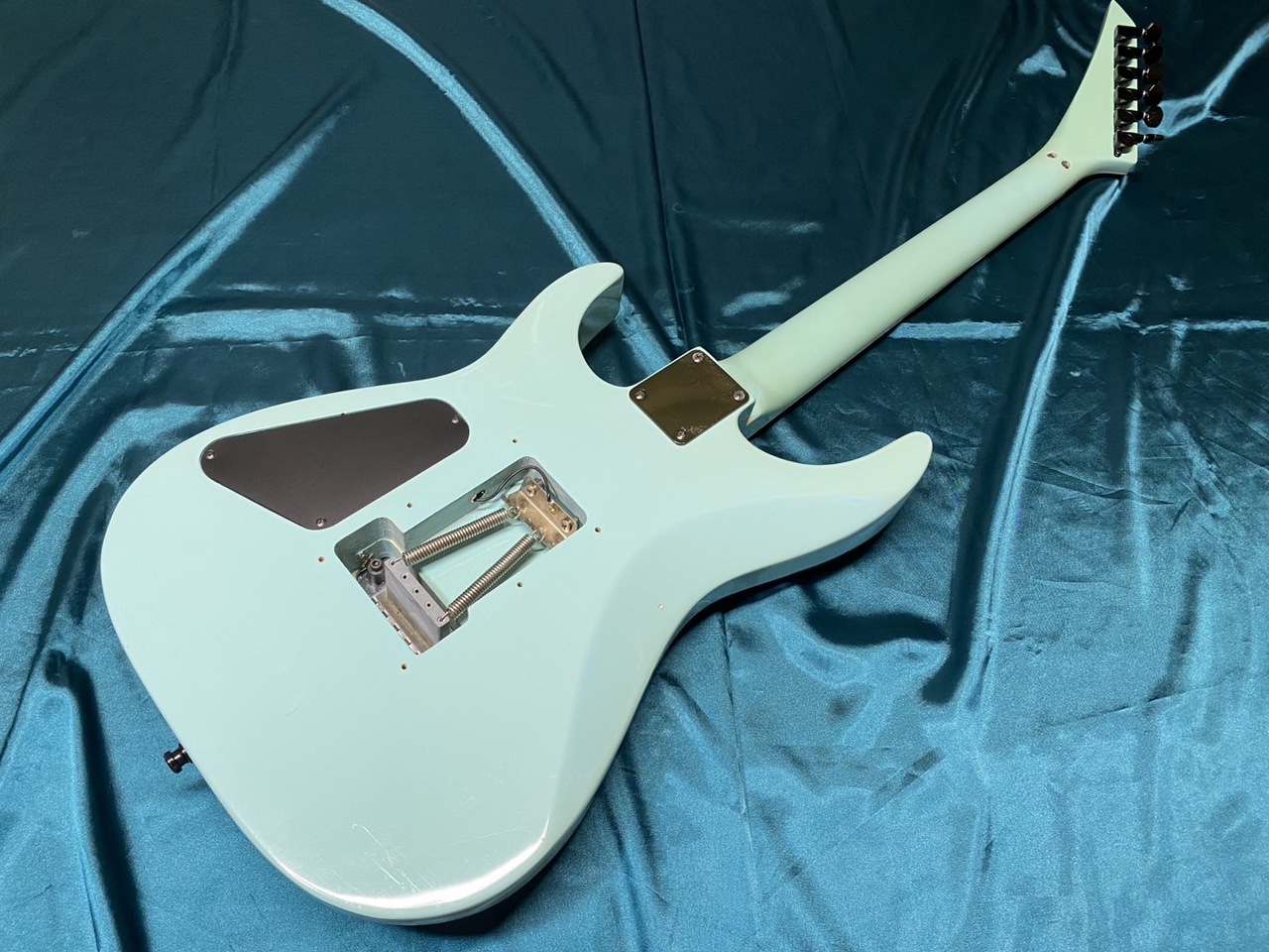 フェルナンデスSTJ-75 Fernandes Limited Edition STJ-75 Black 1988 – Topshelf