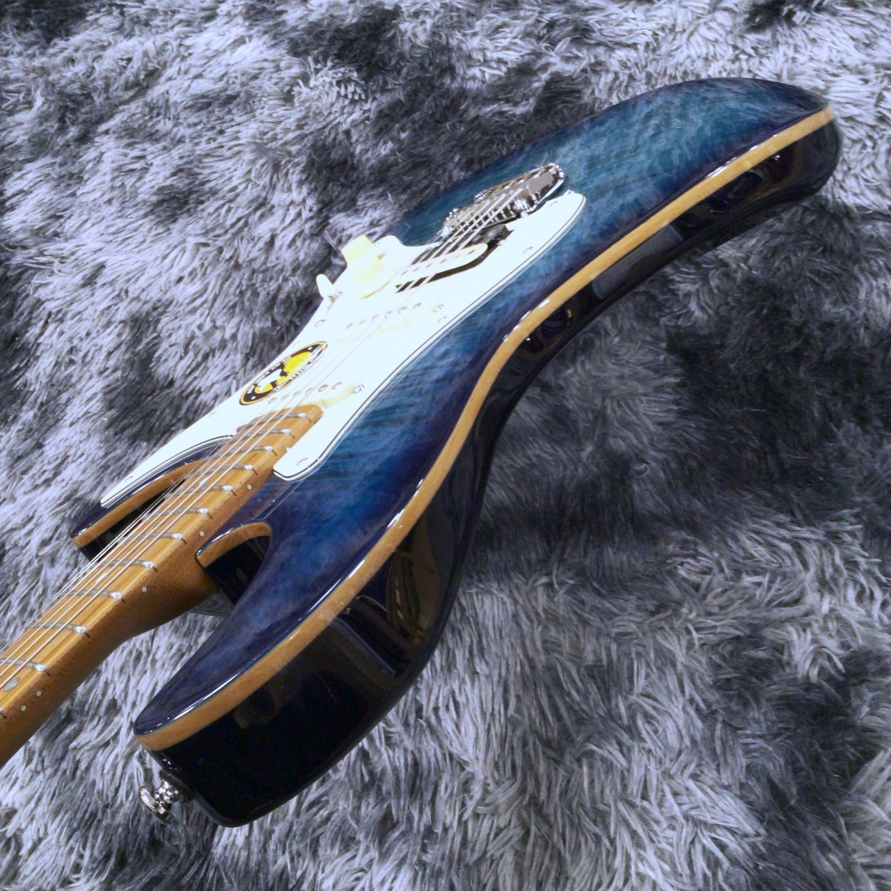Sire Larry Carlton S7 FM TBL (Transparent Blue) 【旧仕様最終入荷