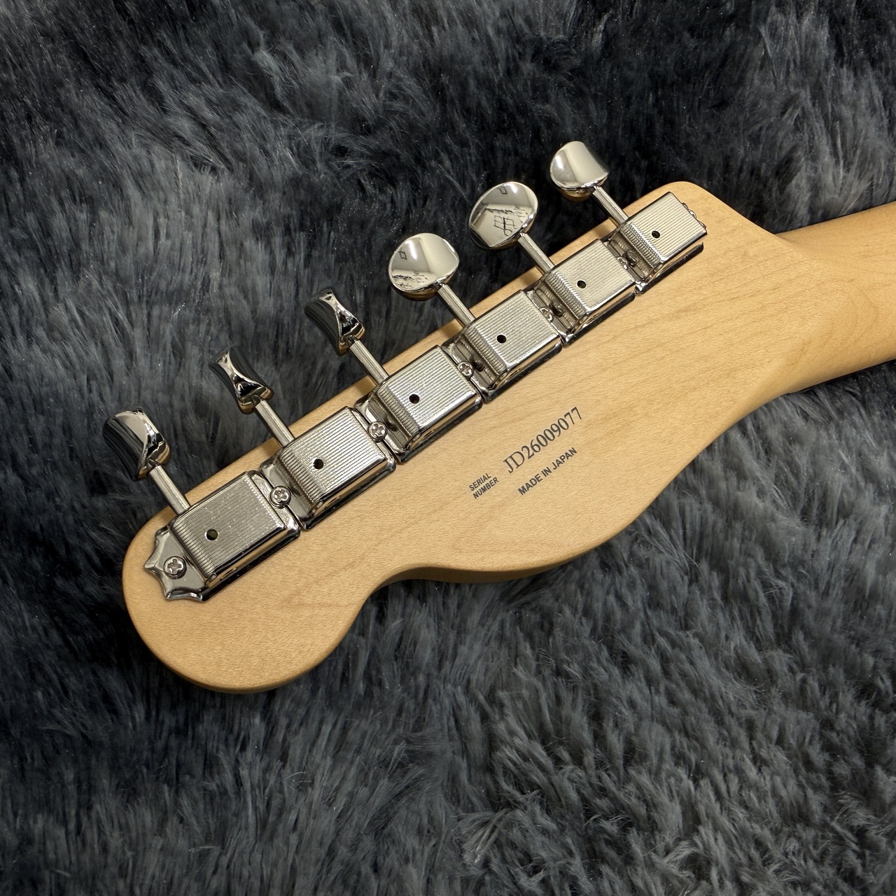 Fender Made in Japan FSR Hybrid Ⅱ Telecaster HS / Satin Sahara