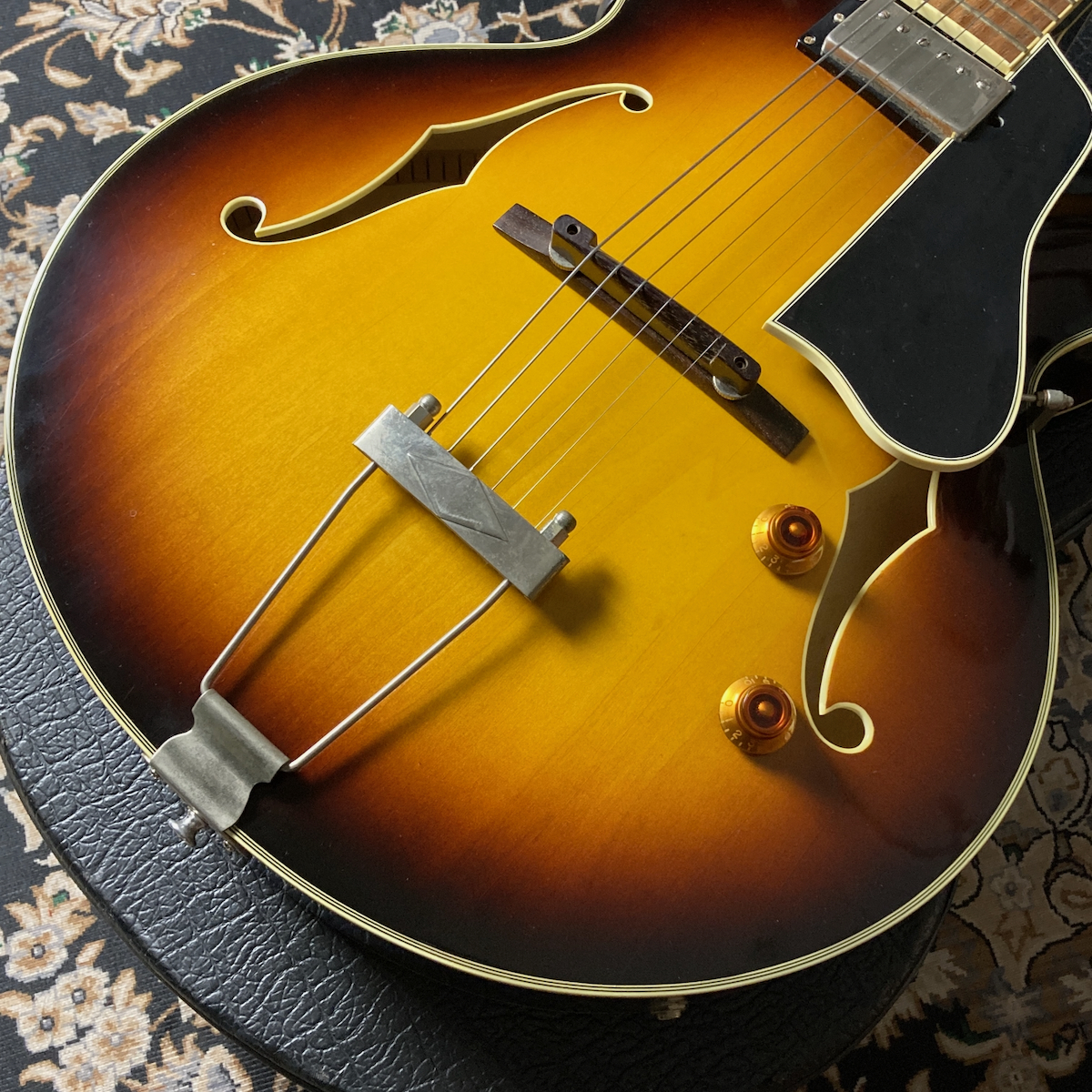 Eastman AR-175CE フルアコースティックギター　ハードケース付属 Eastman AR-175CE SB 2012（中古）【楽器検索デジマート】