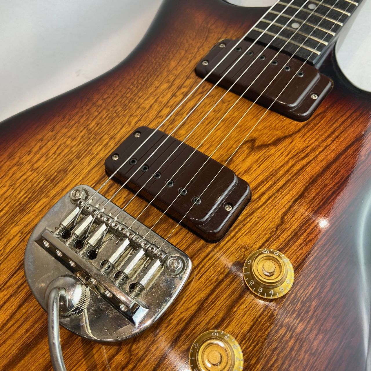 Greco GOII 550 ジャパンヴィンテージ。日本製 Greco GOⅡ 550 ST Sunburst 1979 - Geek IN Box