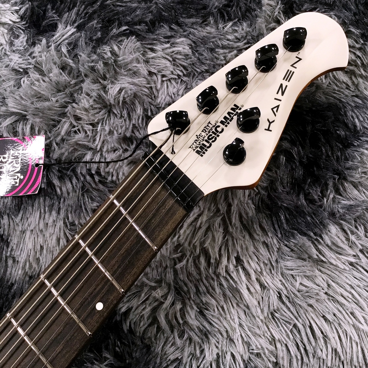 MUSIC MAN Kaizen 7 Chalk White 【特価】（新品特価/送料無料）【楽器