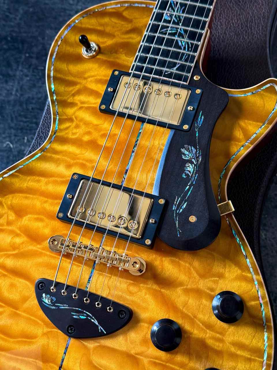 Bizen Works Grain Arch Top Quilted Maple, -Tree of Life