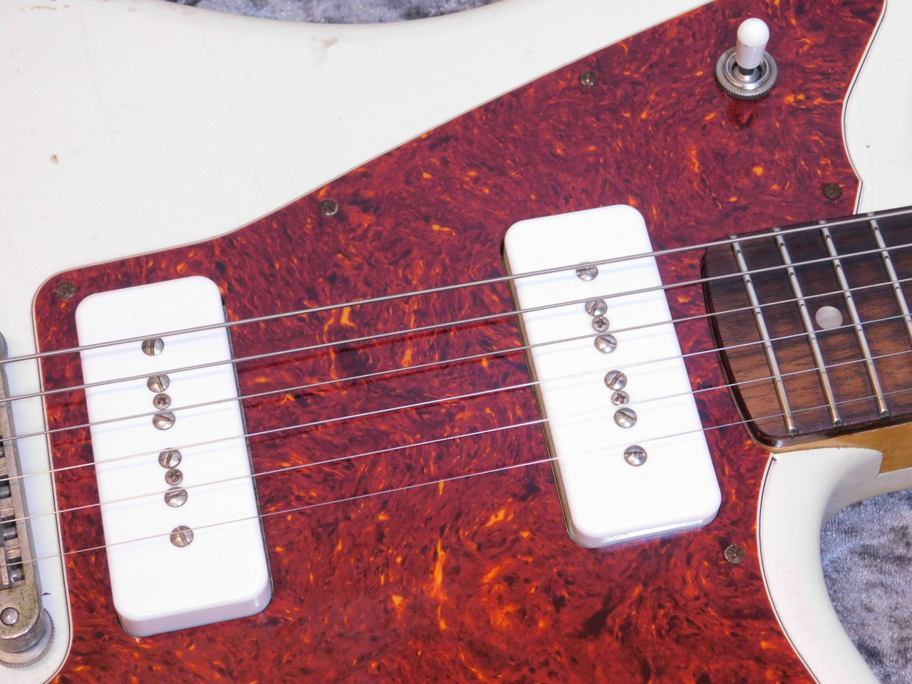 FANO Alt de Facto JM-6 P-90 Bigsby Olympic White 2016（中古