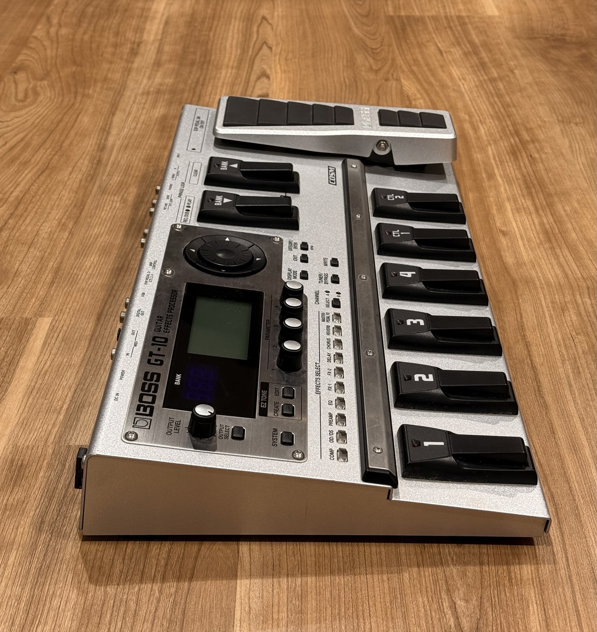 BOSS GT-10（中古）【楽器検索デジマート】
