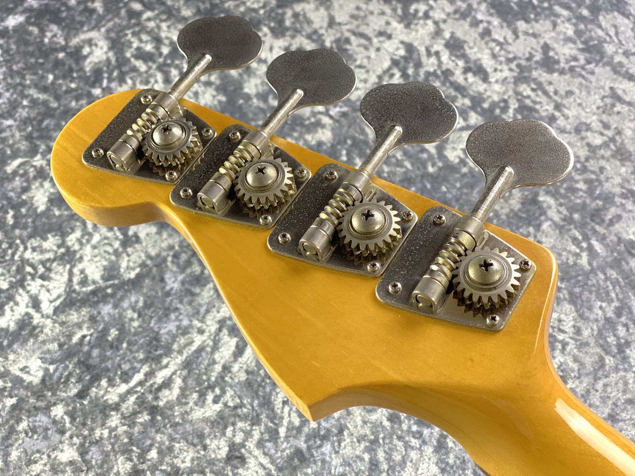 美品！Fender japan PB70-70US Olympic White Fender Japan PB70-70US - Olympic White -【4.09kg】（中古）【楽器