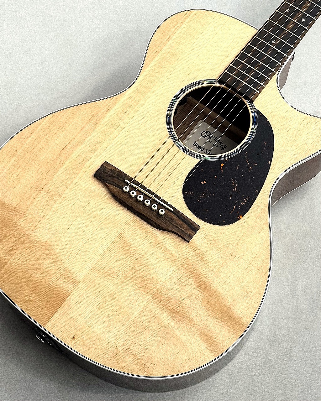 わ*様 pro Martin カスタム　エレアコ スピーカー内臓トラベルギター Martin 【プレゼントキャンペーン実施中!】 GPC-13E Modern #3061234