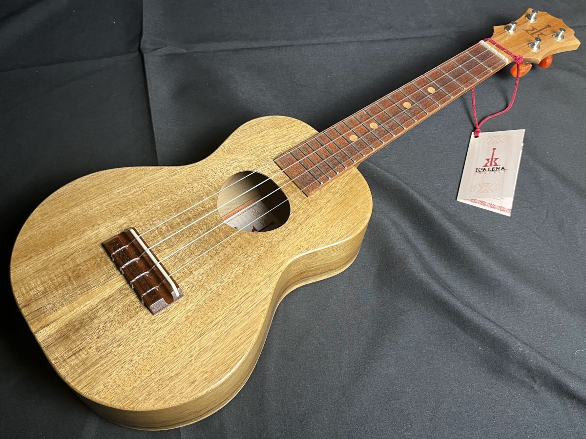 KoAlohaOpio KCO-10 コアロハ オピオ コンサート ウクレレ(アカシアコア材単板 タイ産 ケース付 KoAloha直系ブラン 