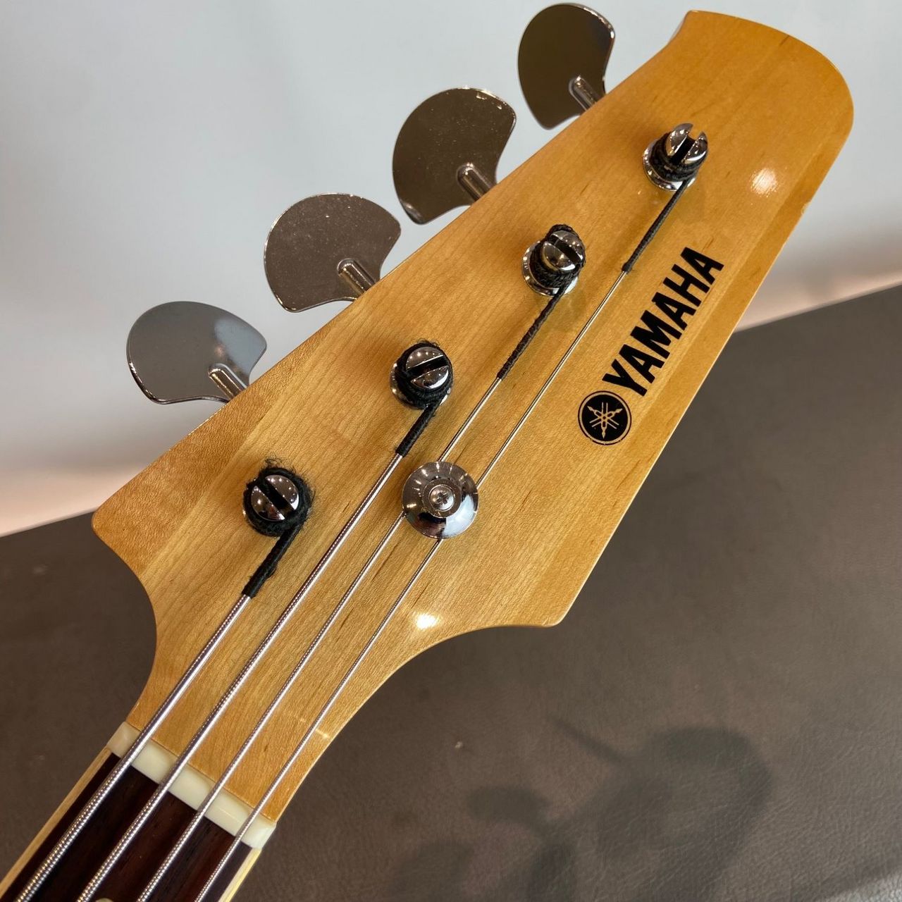 YAMAHA SB-55 サンバースト ハードケース付属 70's（ビンテージ/送料