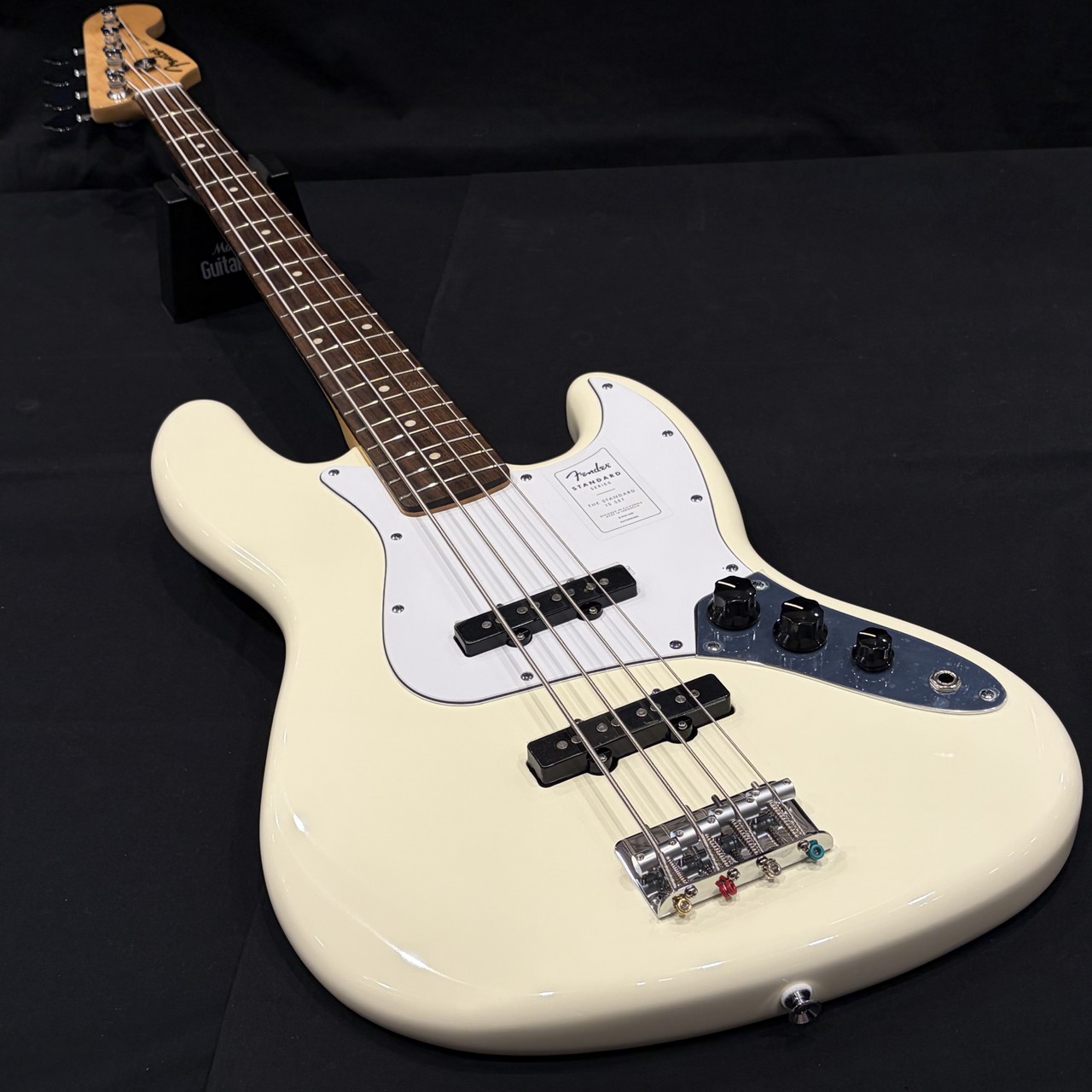 Fender Fender Standard Jazz Bass Laurel Fingerboard White