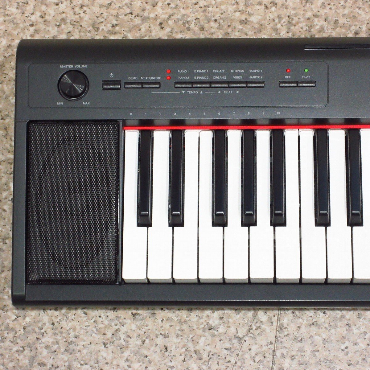 Amazon | ヤマハ YAMAHA 電子キーボード piaggero ブラック NP