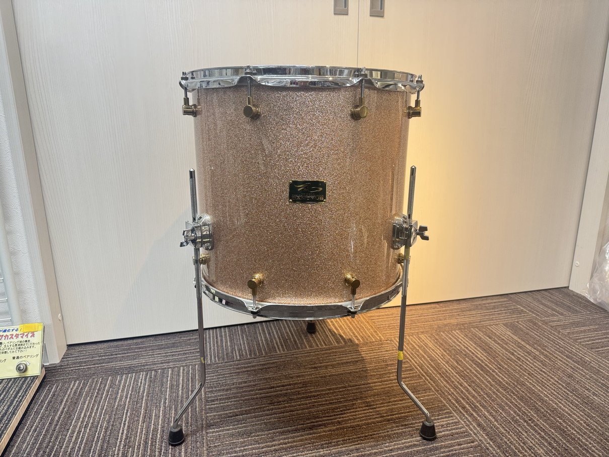 canopus USED CANOPUS R.F.M. Classic Kit plus BD22x15,TT12x8