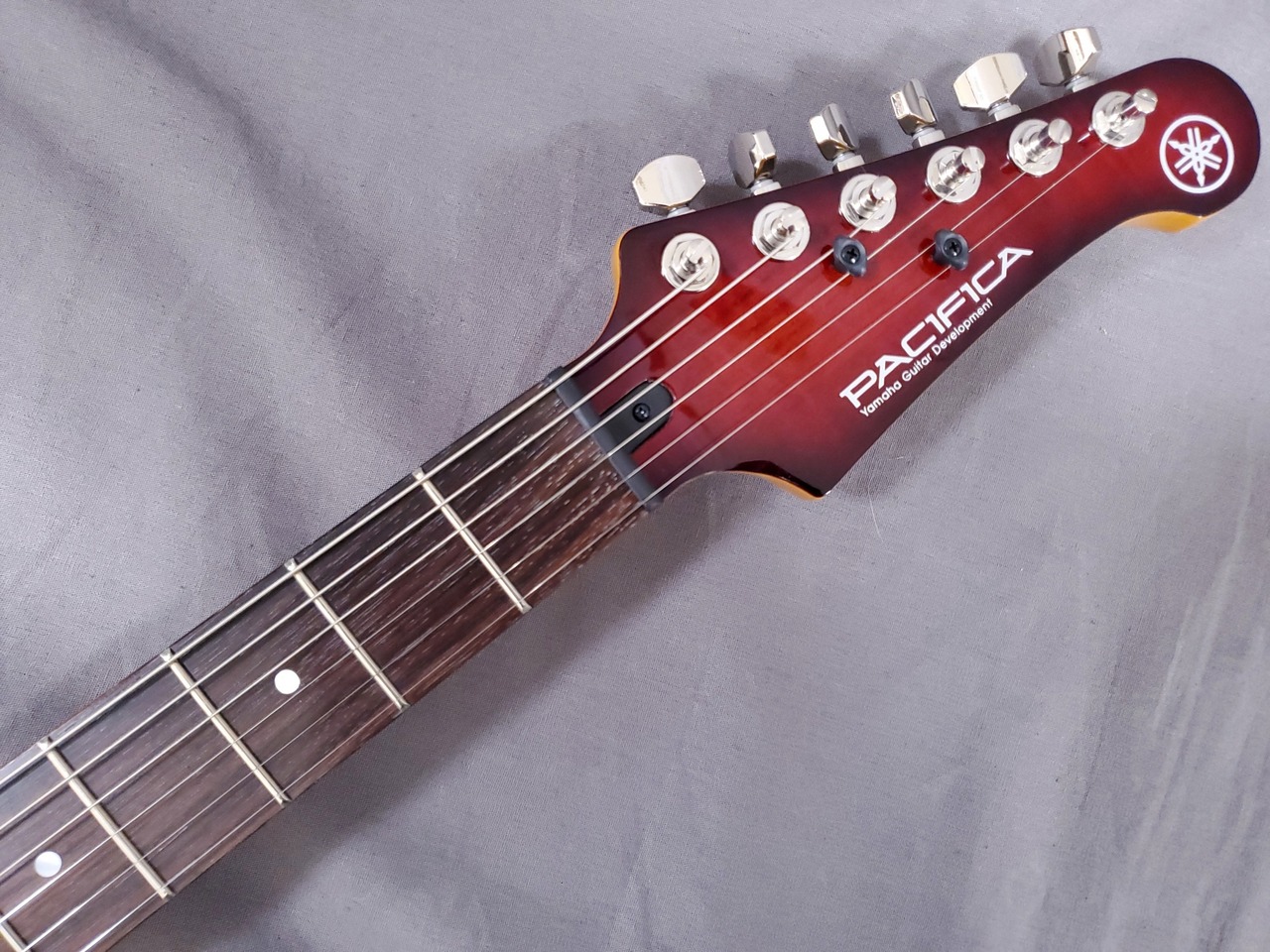美品 YAMAHA ヤマハ Pacifica611VFM ダークレッドバースト YAMAHAPACIFICA 611VFM -DRB(ダークレッドバースト