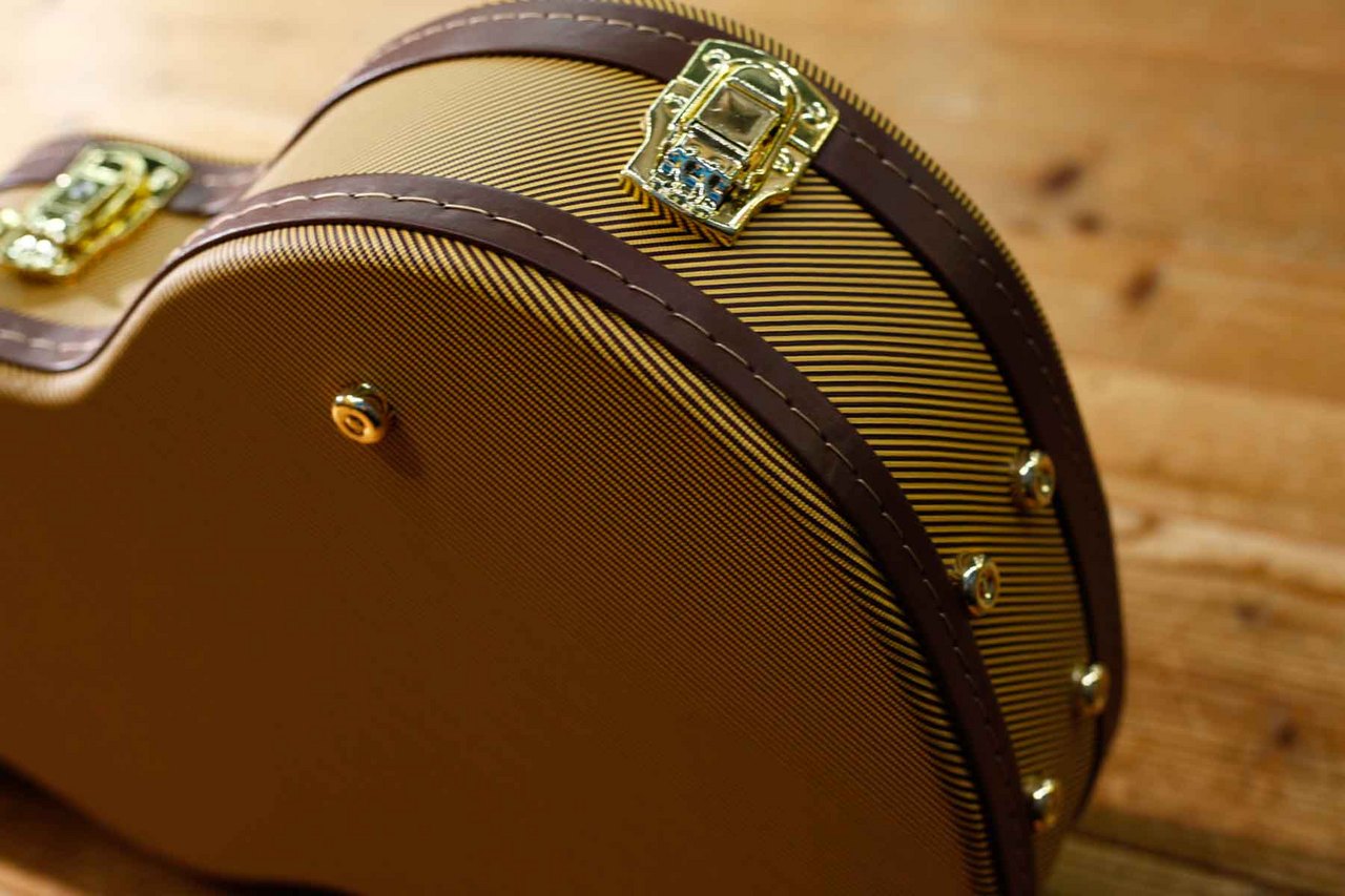 Crews Maniac Sound LP-220 YS / Crews Original Hard Case for LP