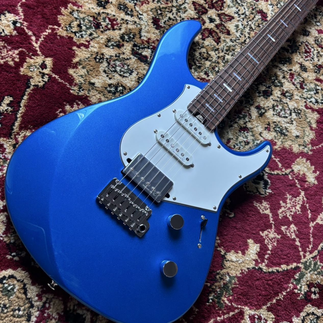 【虎目ネック個体】YAMAHA パシフィカ PAC312H 【電装系新品交換】 虎目ネック個体】YAMAHA パシフィカ PAC312H 【電装系新品交換