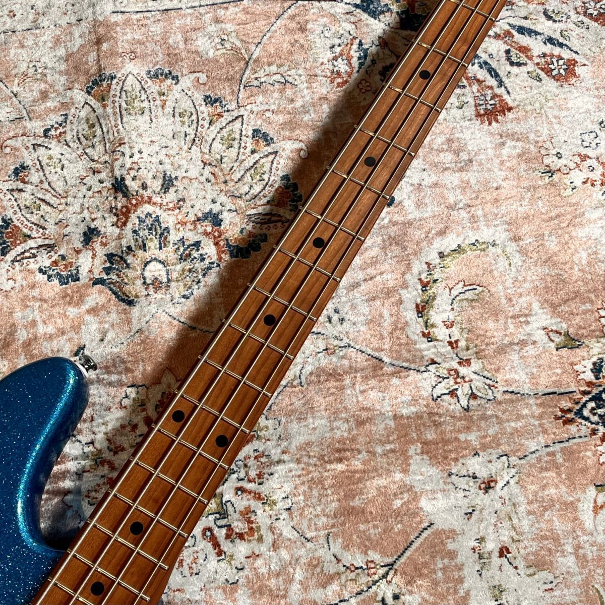 Sterling by MUSIC MAN Ray34/Blue Sparkle/Maple（B級特価/送料