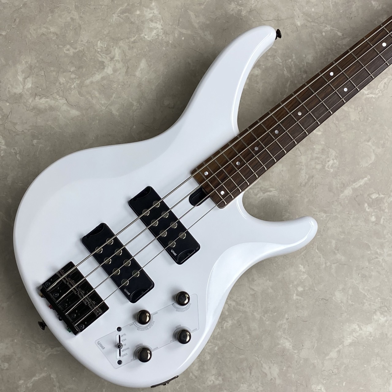 YAMAHA TRBX304 WH ベースTRBX300シリーズ White（新品/送料無料