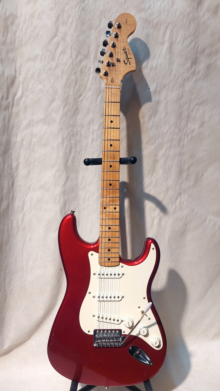 Squier by Fender Affinity Stratocaster（中古）【楽器検索デジマート】