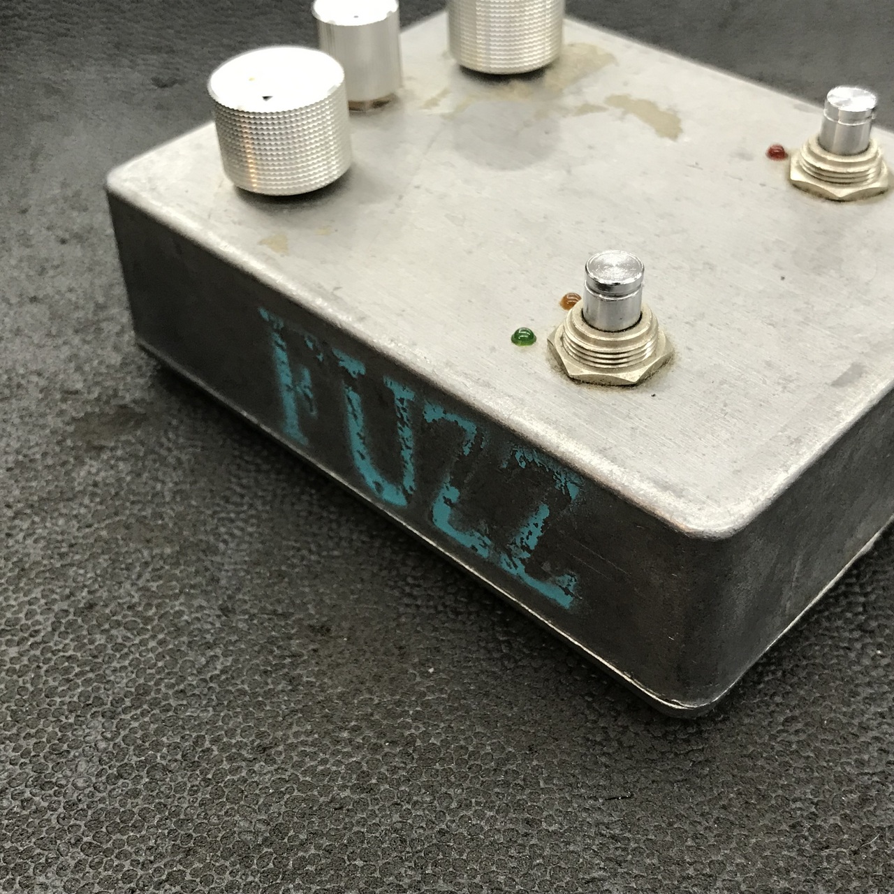 ギター sobbat FB-3 Fuzz Breaker ギター sobbat FB-3 Fuzz Breaker Sobbat Fuzz Breaker FB-3 | Reverb