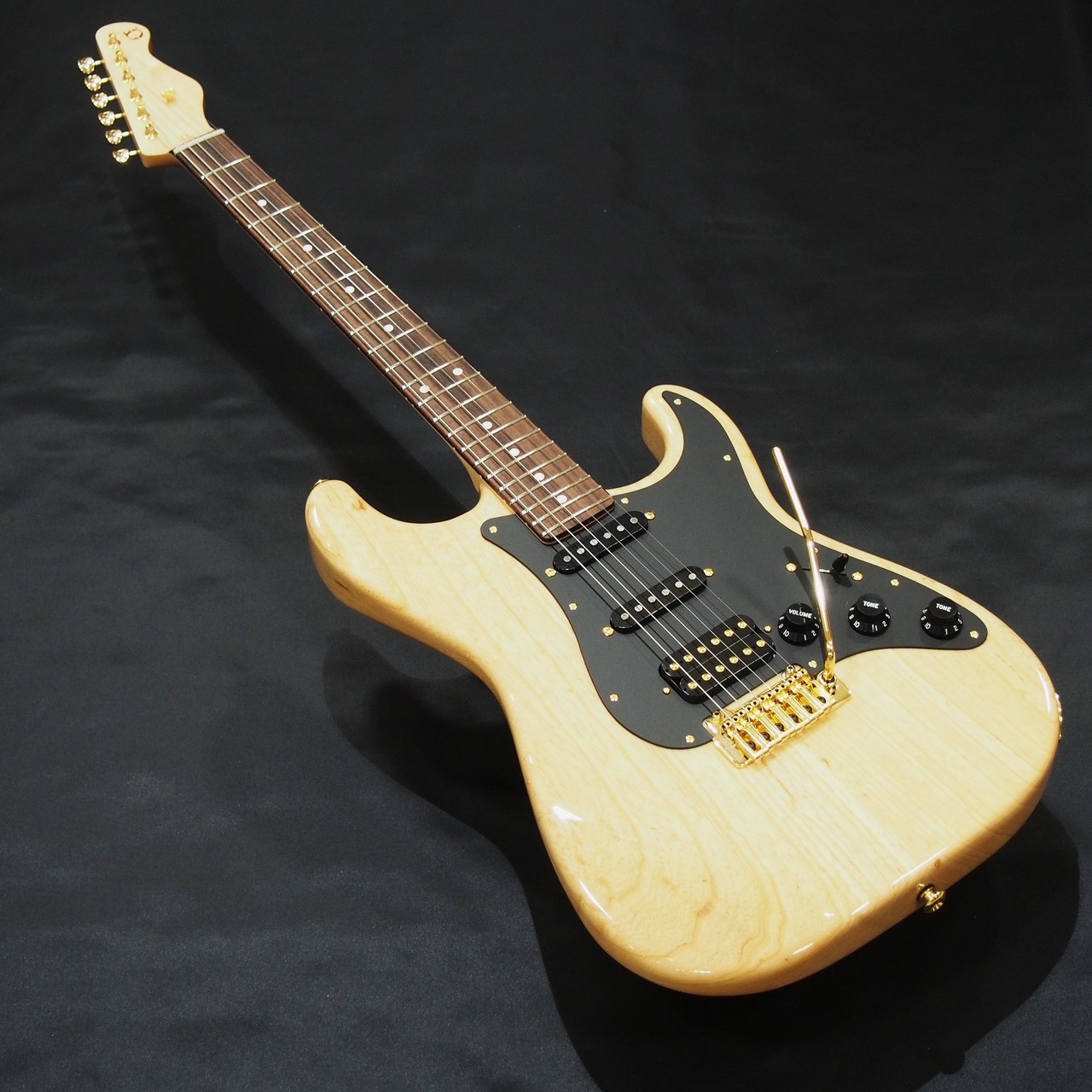 BlackSmoker STD SIGMA SSH 美品！ Black Smoker STD SIGMA-SSH Pearl White #25G22 【3.61kg