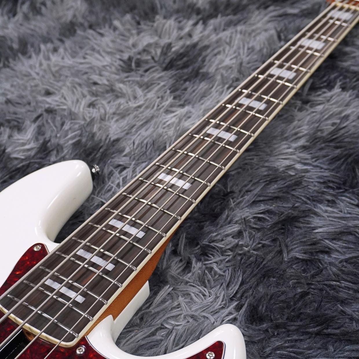 Sire Marcus Miller V7 New Gen 5-String Antique White（新品/送料