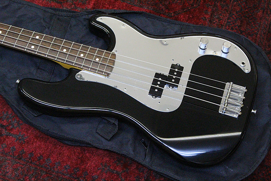 Fender Japan precision bass 2004-2006年製