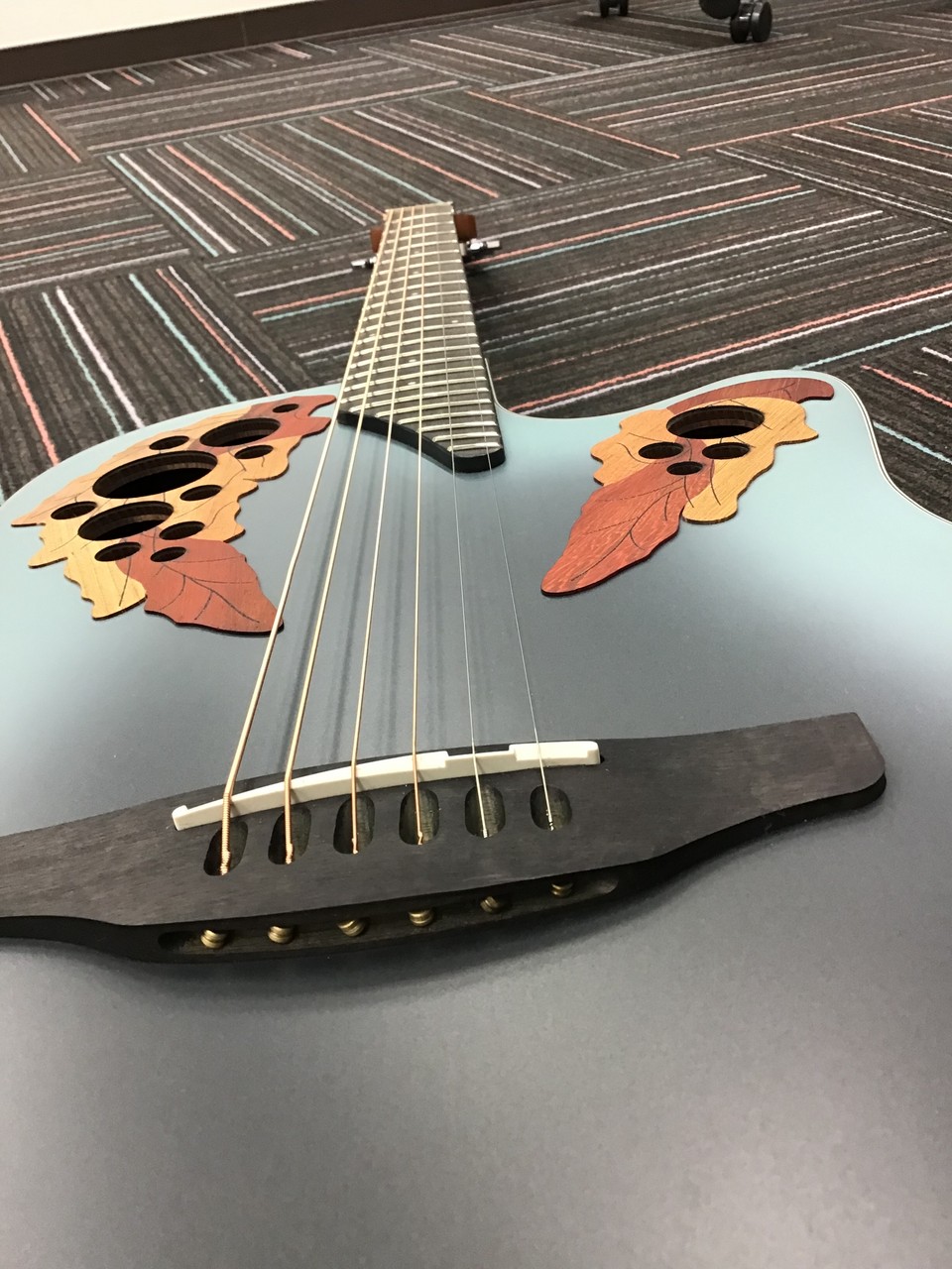 Ovation CE44-RBB-G（新品）【楽器検索デジマート】