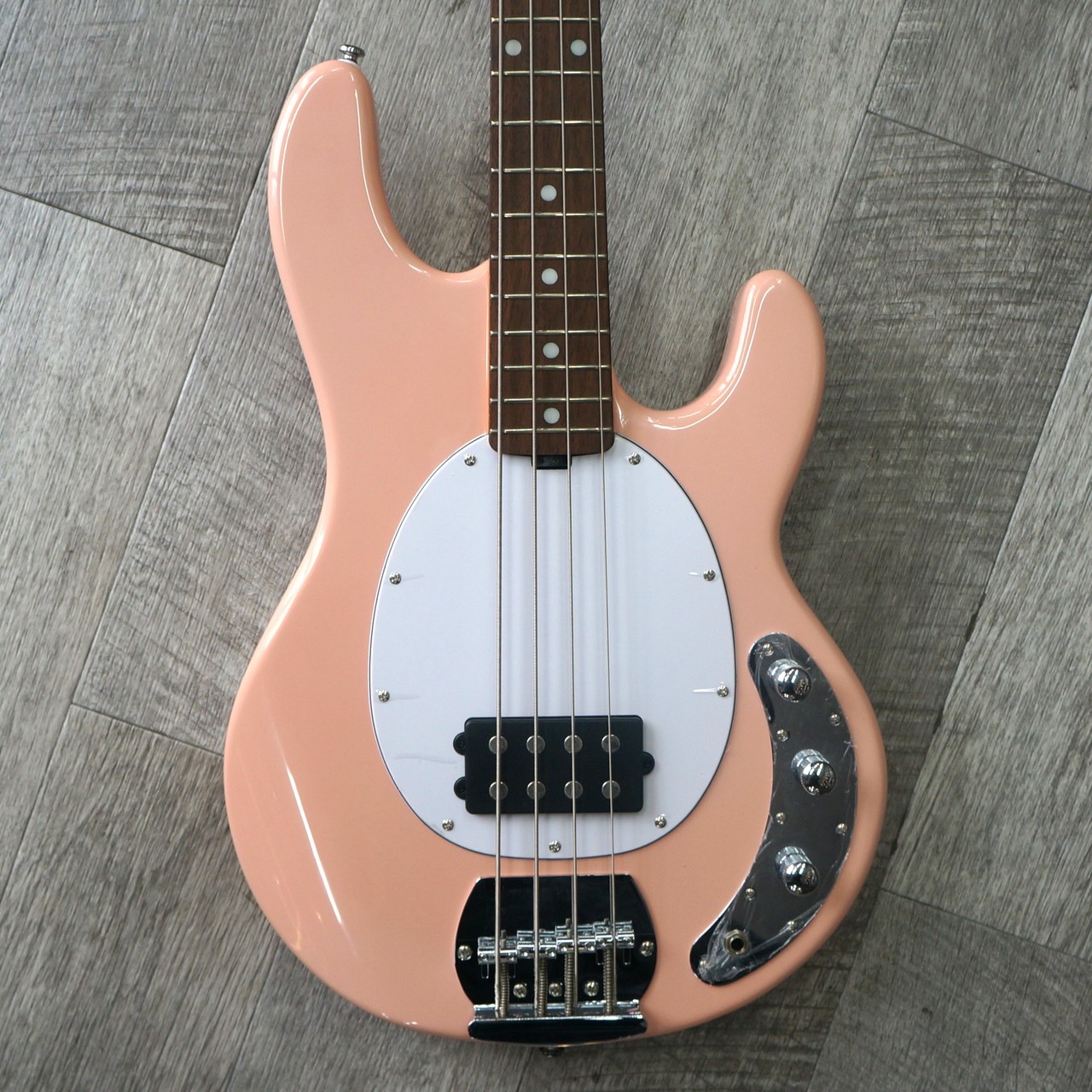 Sterling by MUSIC MAN S.U.B. Series Ray4(Pueblo Pink)（新品