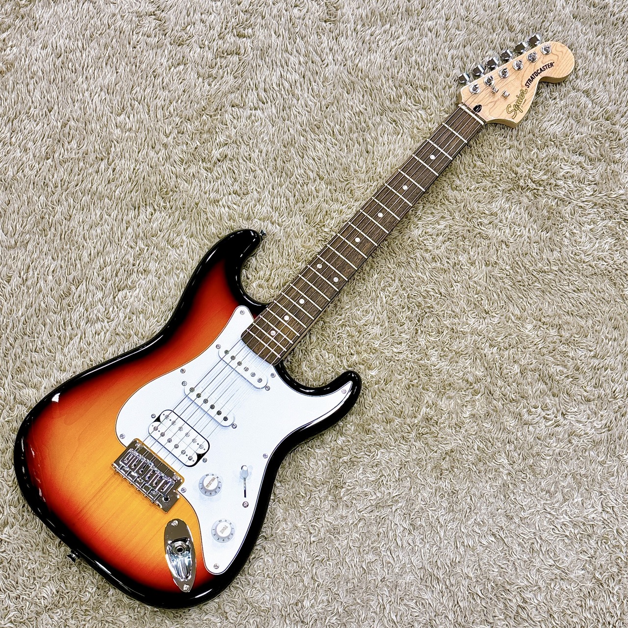 Squier By Fender Affinity Series Stratocaster Junior Hss 3-color 