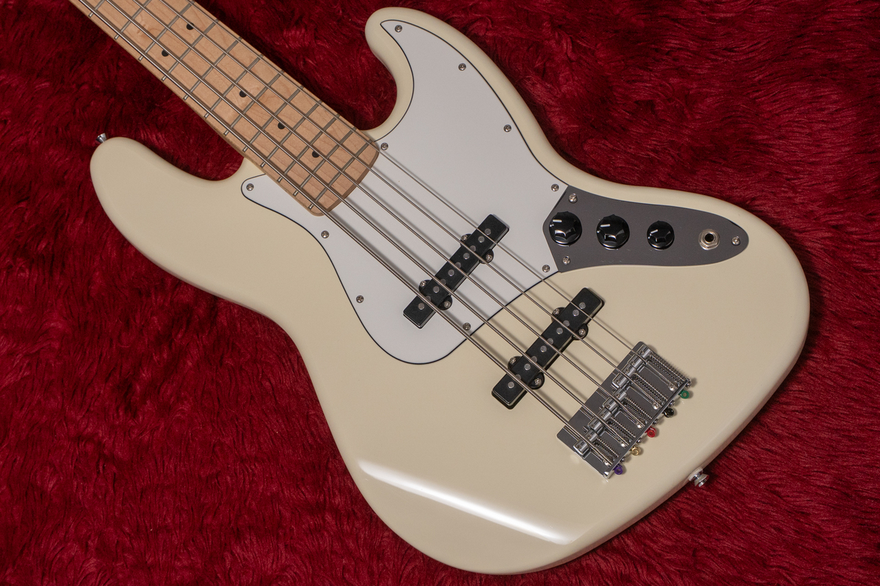 Squier by Fender Affinity Jazz Bass V OW 2012 4.345kg