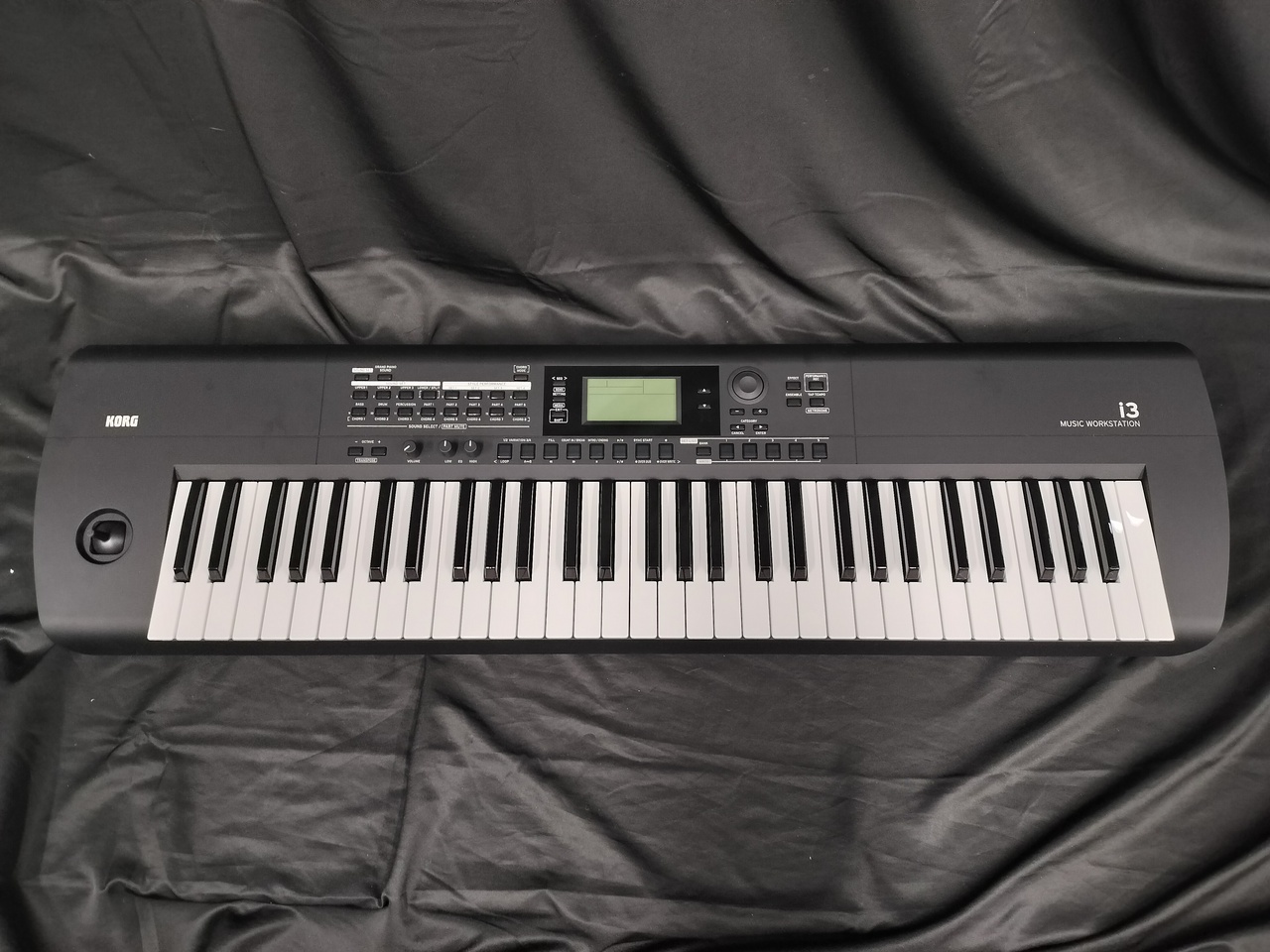 KORG i3 MUSIC WORKSTATION(コルグ ミュージック・ワークステーション