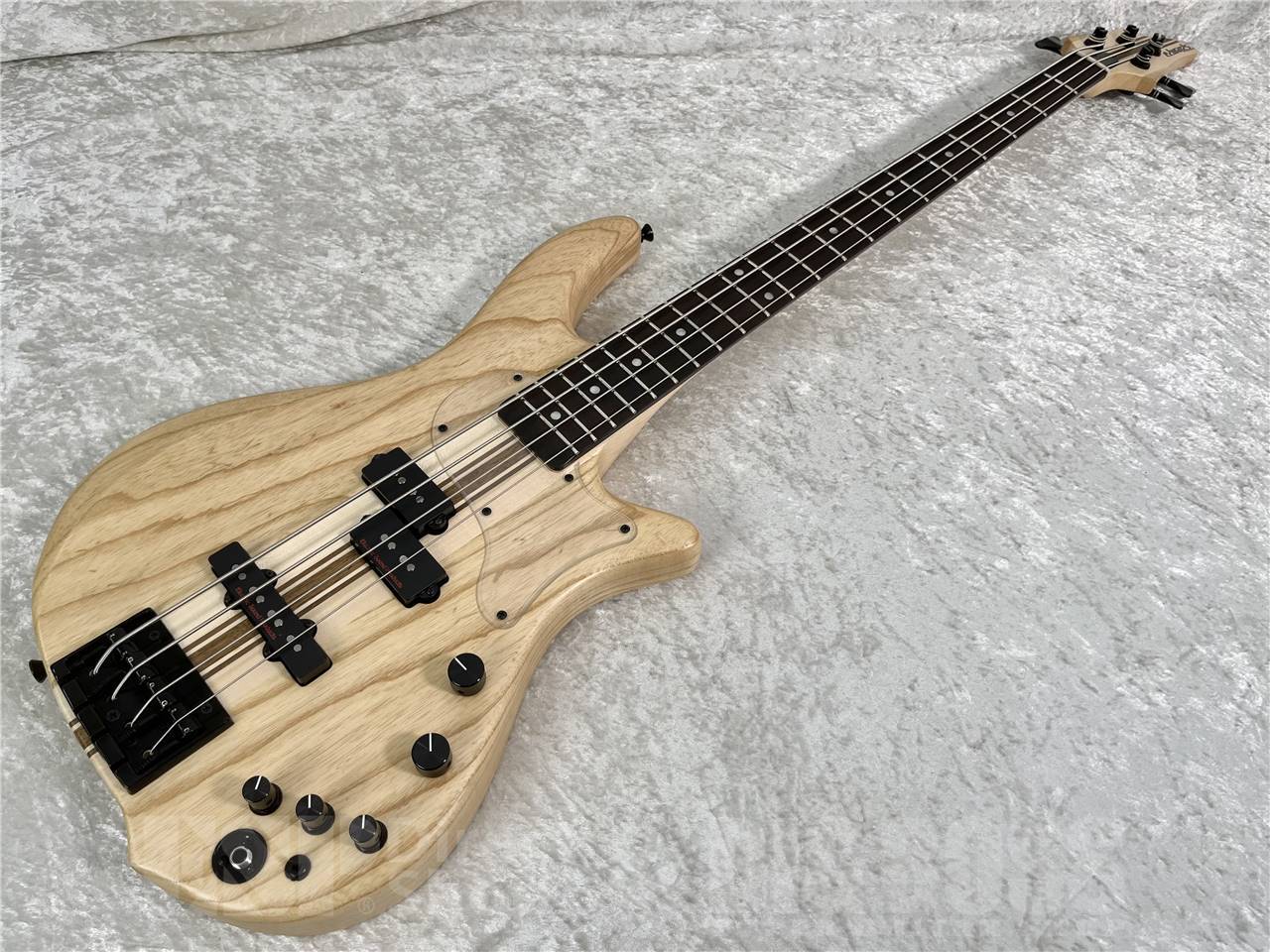 【本日限りの超得価格・即決歓迎】ESP Bottom Bump ベース新品弦付属 ESP エレキベースBOTTOM BUMP Black w/White Filler新品 | MUSIC