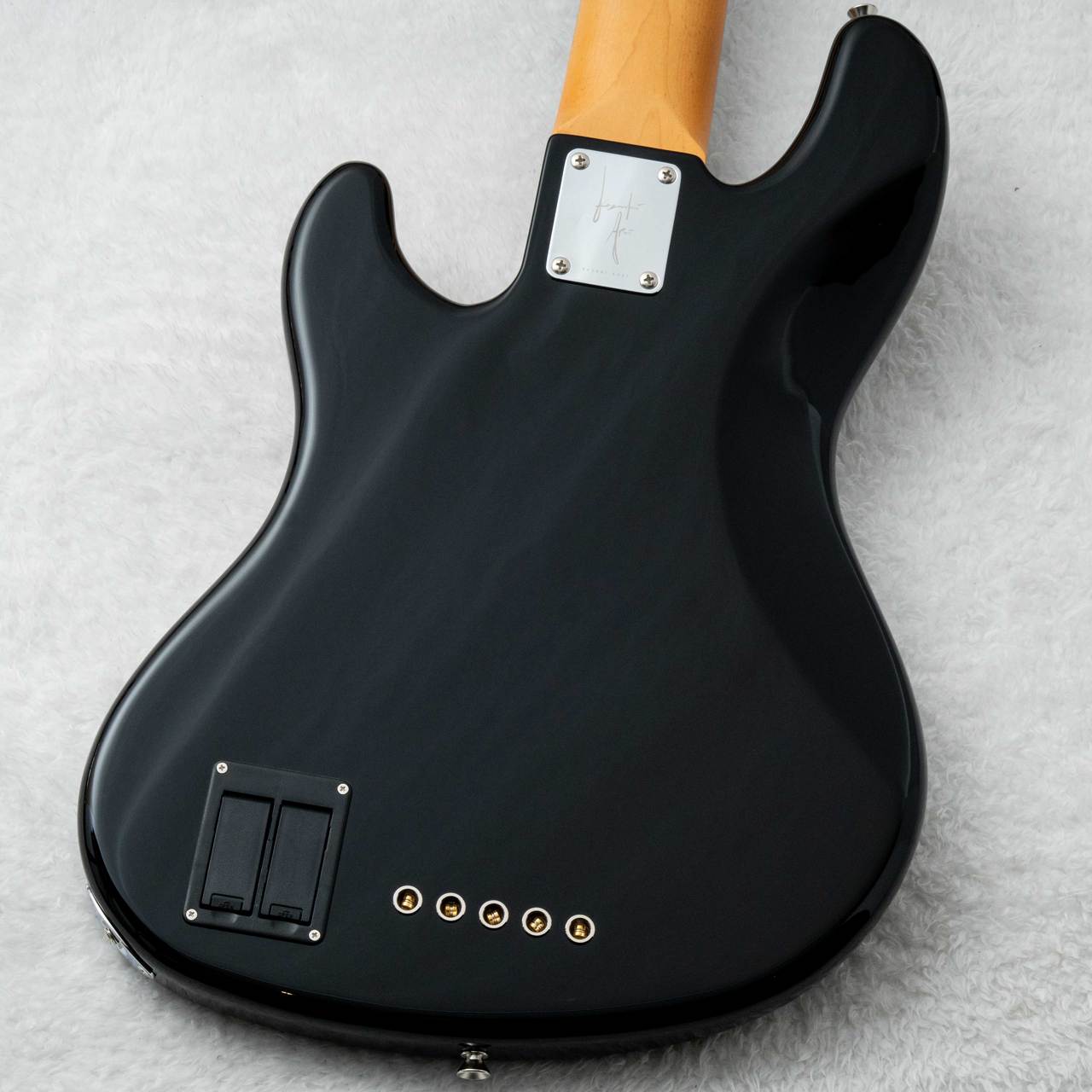 Fender Made in Japan Artist Deluxe Jazz Bass V KAZUKI ARAI Black