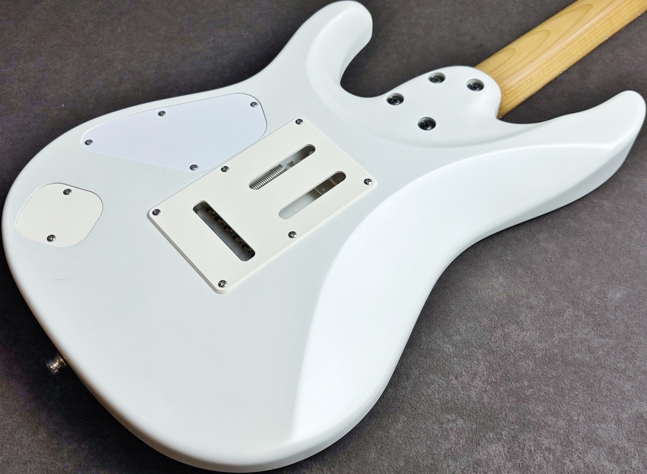 Ibanez Prestige AZ2402 PWF（中古）【楽器検索デジマート】