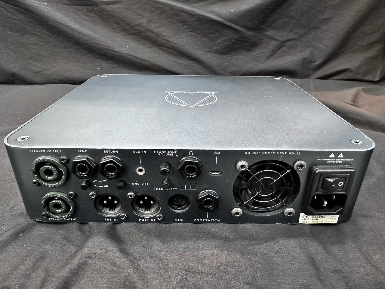 Darkglass Alpha Omega 900 ベースアンプヘッド Alpha Omega 900 Bass Amplifier – Darkglass