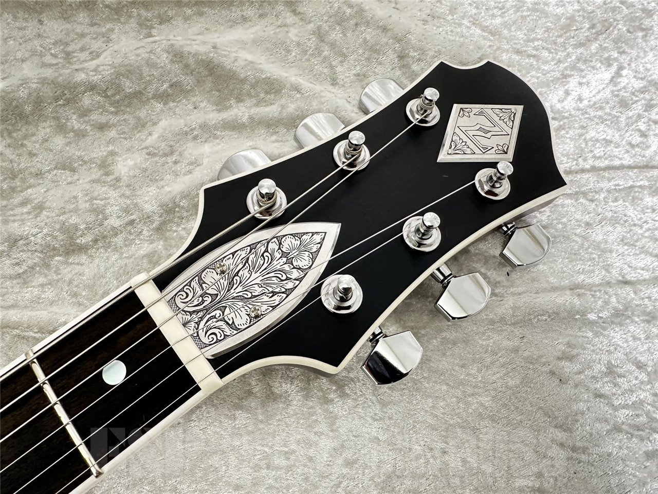 ZEMAITIS CS24MF ACES&EIGHTS 2017年製 エレキギター】ZEMAITISカスタムショップから”ACES & EIGHTS”と”DRAGON