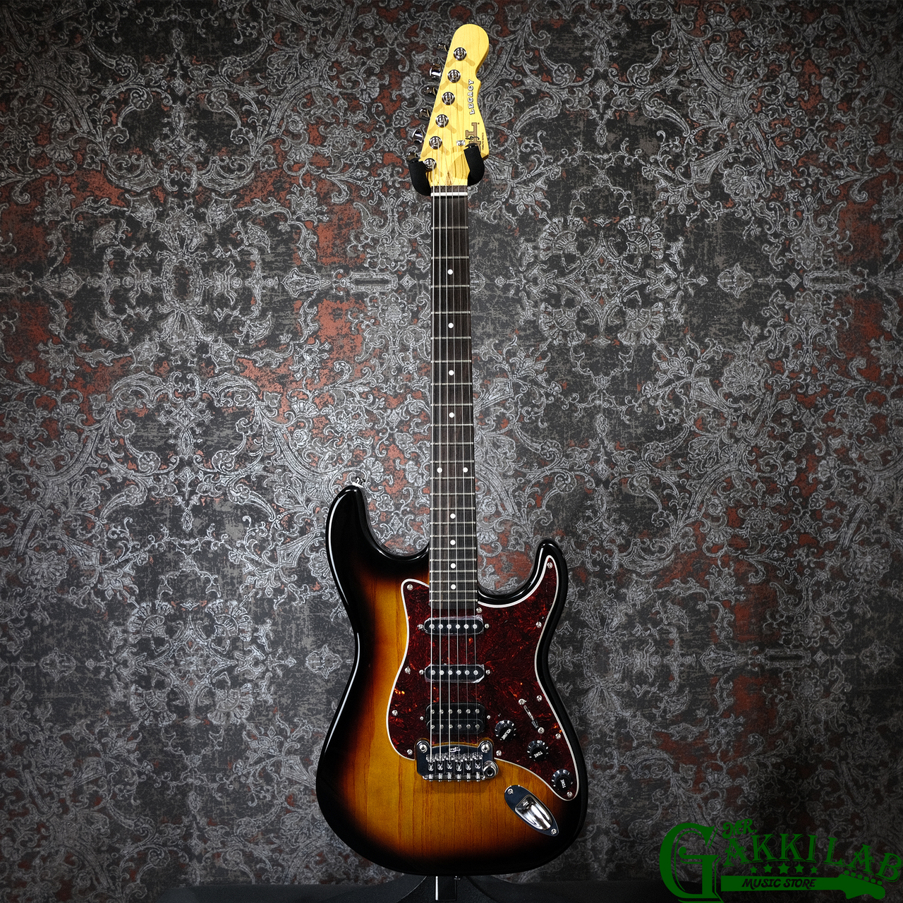 G&L Tribute Series LEGACY HB 3Tone Sunburst / Rosewood【現物画像
